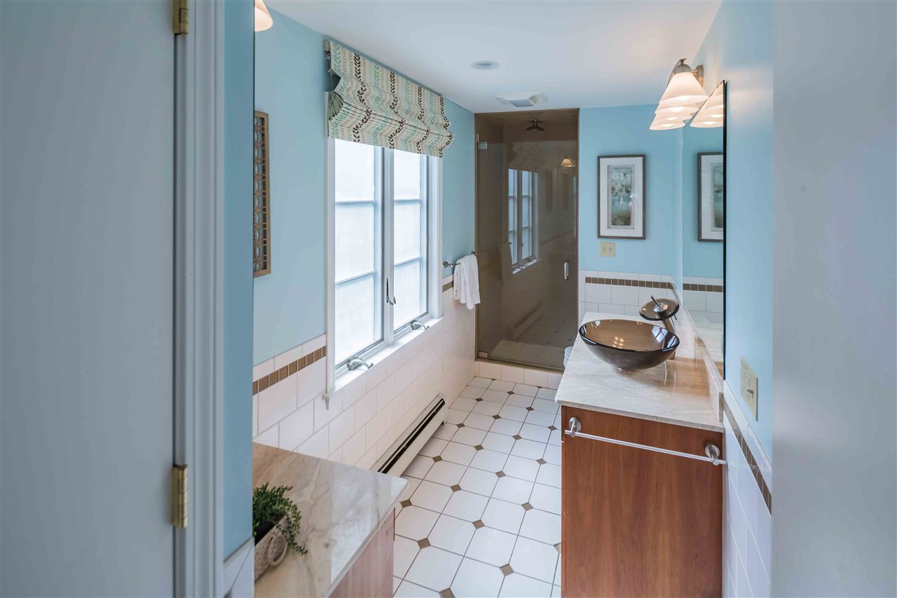 135 High Street Exeter, NH 03833 - Photo 15 of 25