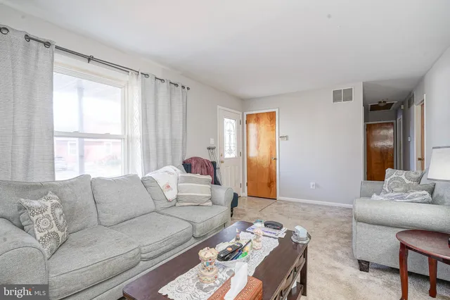 $325,000 | 951 New Jersey Avenue, Deptford, NJ 08096