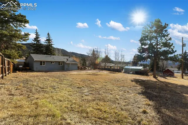 a view of a terrace space