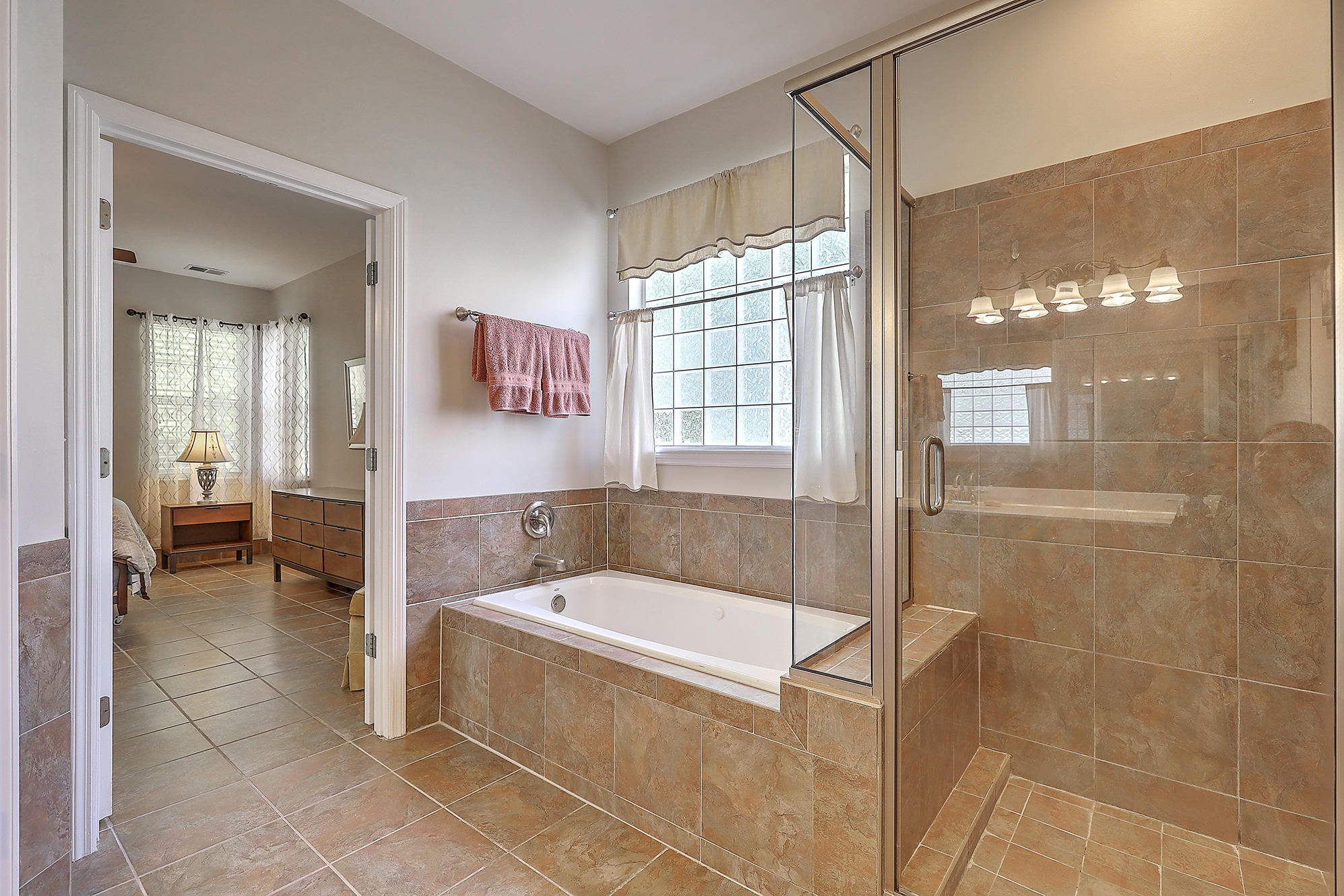 142 Oakbluff Road Summerville, SC 29485 - Photo 21 of 34 IMG_8189_90_91_92_93_94_95