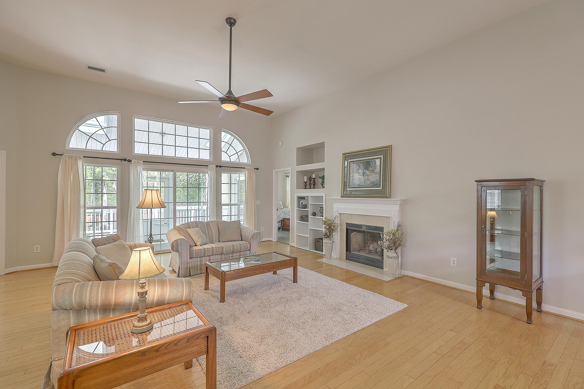 142 Oakbluff Road Summerville, SC 29485 - Photo 5 of 34 IMG_8028_29_30_31_32_33_34