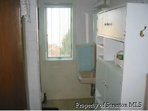 224 E Road Scranton, PA 18505 - Photo 4 of 7 a bathroom with a window