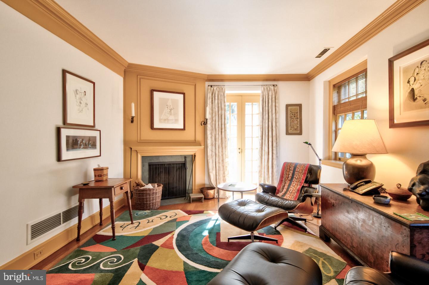 8219 St Martins Lane Philadelphia, PA 19118 - Photo 12 of 40