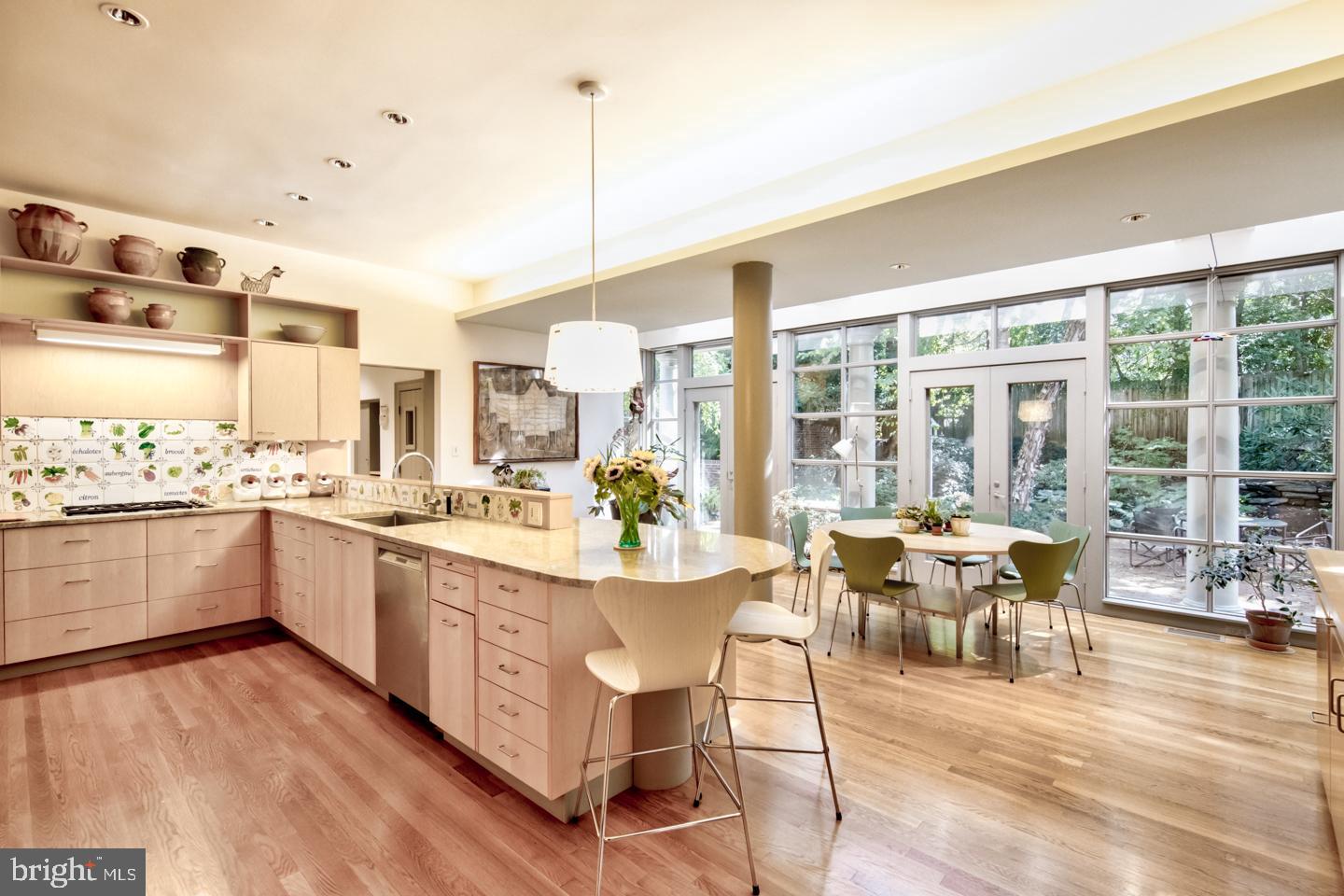 8219 St Martins Lane Philadelphia, PA 19118 - Photo 3 of 40