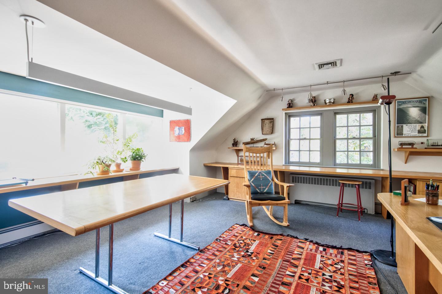 8219 St Martins Lane Philadelphia, PA 19118 - Photo 35 of 40