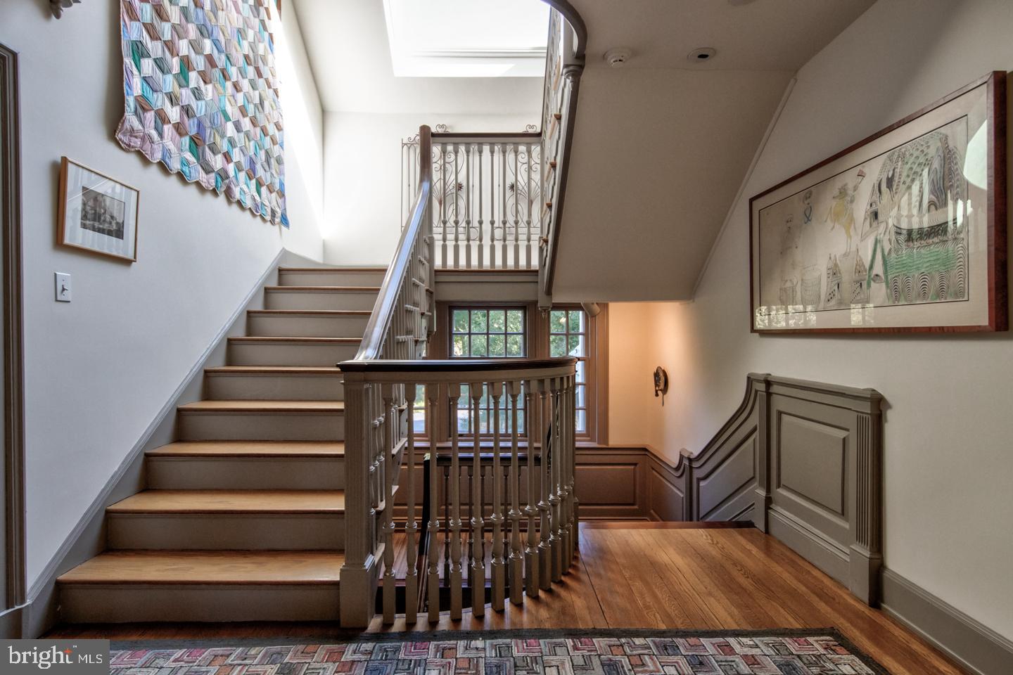 8219 St Martins Lane Philadelphia, PA 19118 - Photo 10 of 40