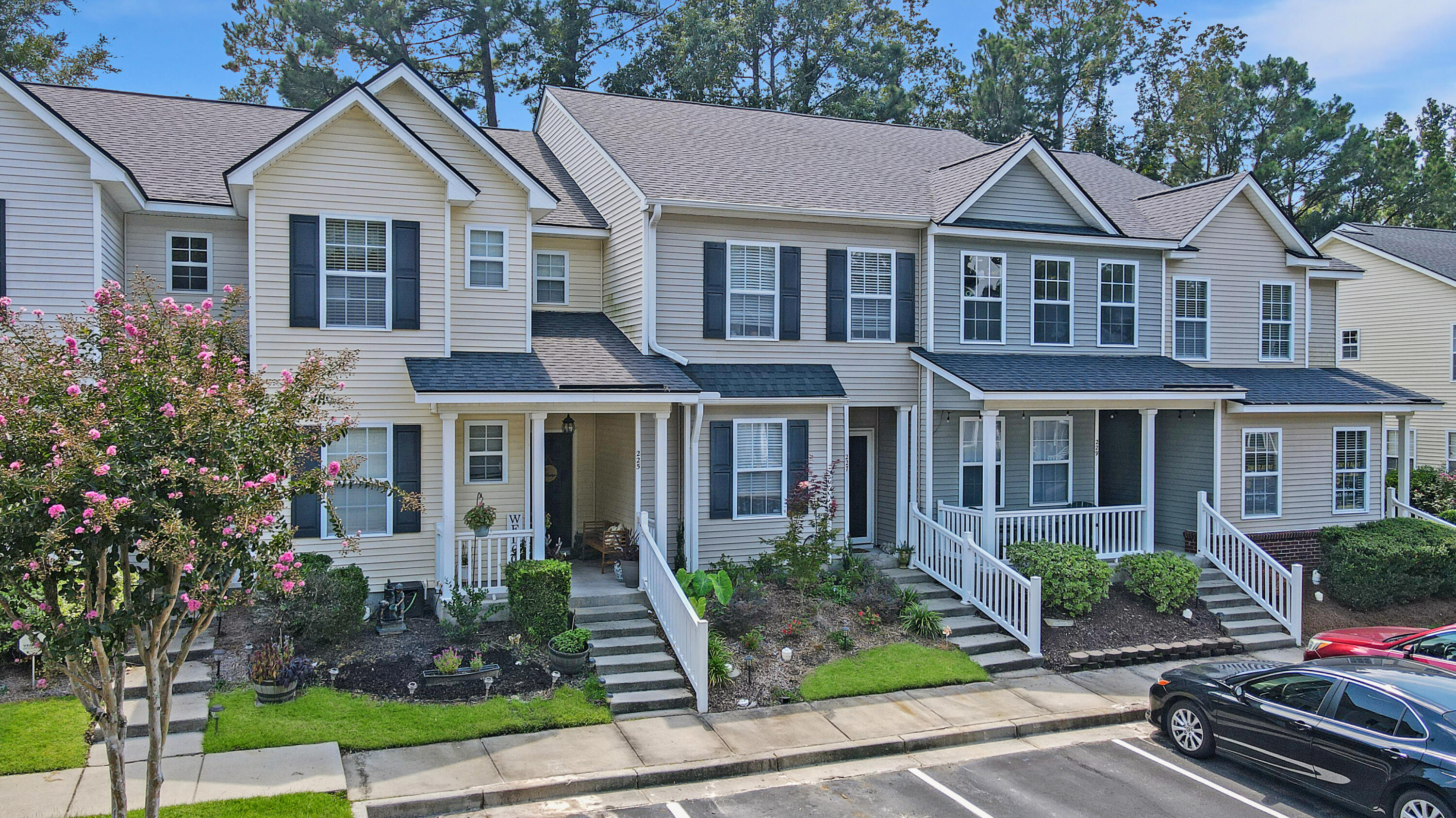 225 Brookshire Road Goose Creek, SC 29445 - Photo 3 of 30 3 (1)