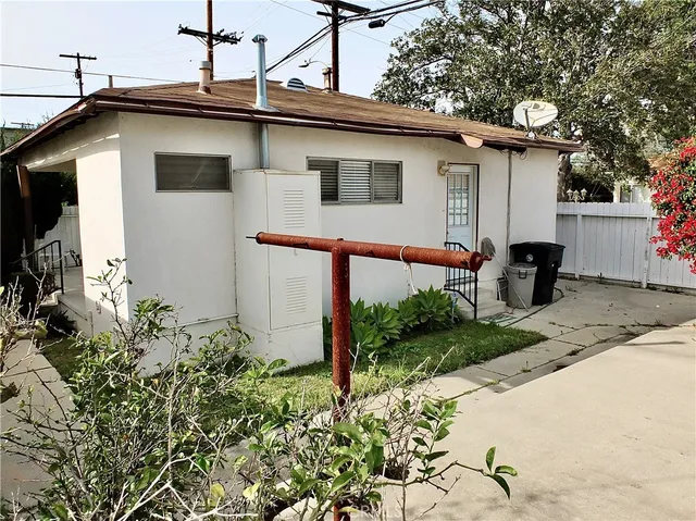 $795,000 | 2325 West Carson Street, Torrance, CA 90501