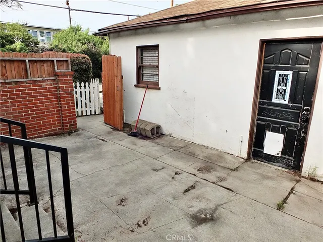 $795,000 | 2325 West Carson Street, Torrance, CA 90501