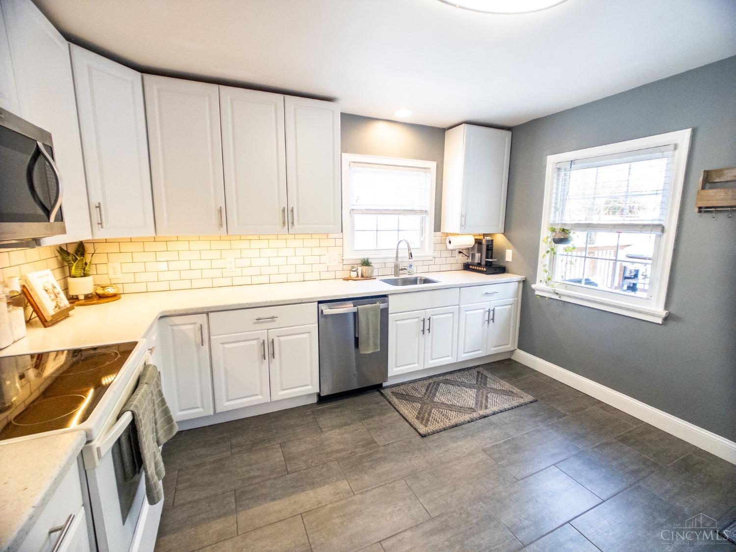 5756 Haubner Road Cincinnati, OH 45247 - Photo 16 of 32 Gallery Image 16