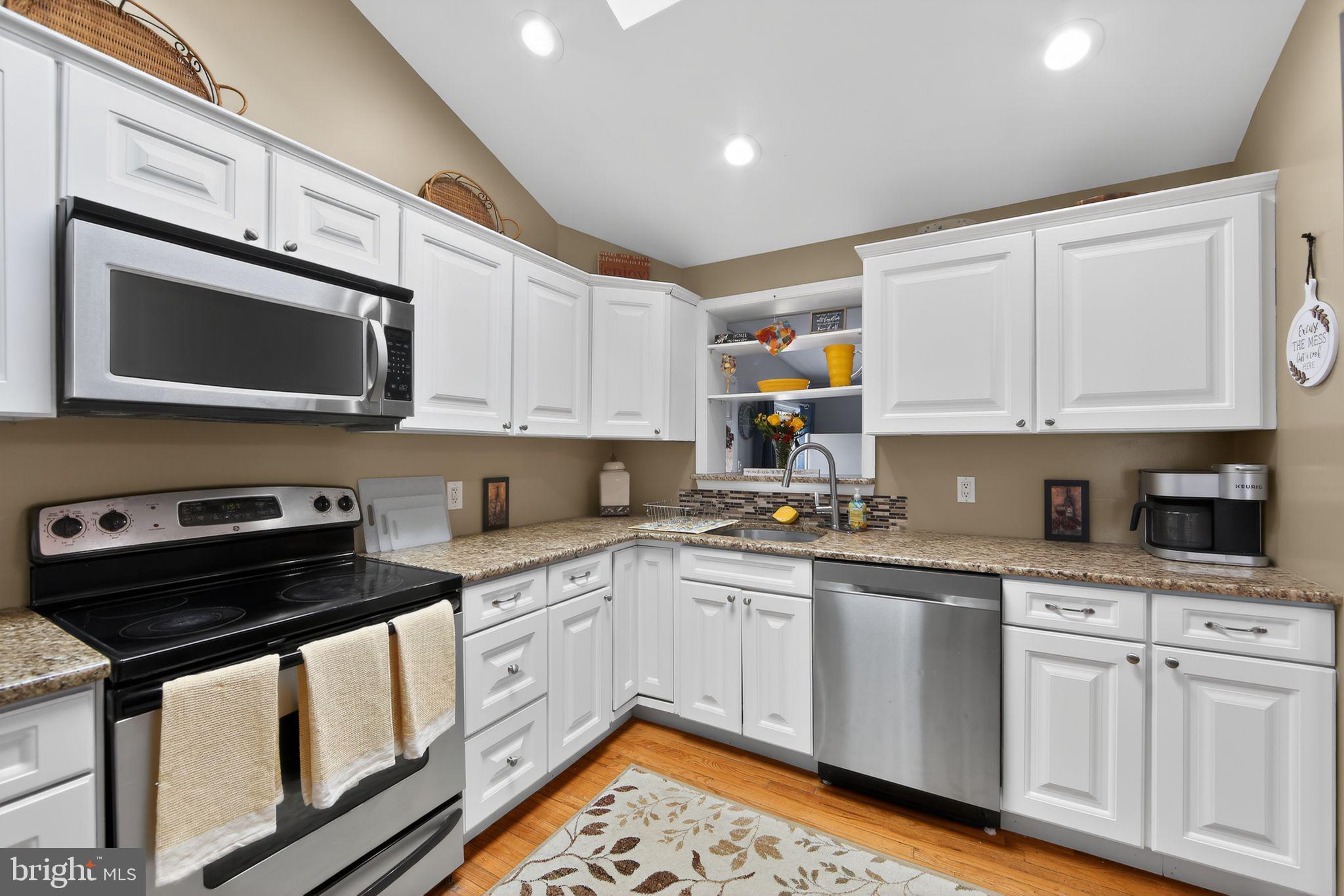 341 Harwicke Road Springfield, PA 19064 - Photo 14 of 36