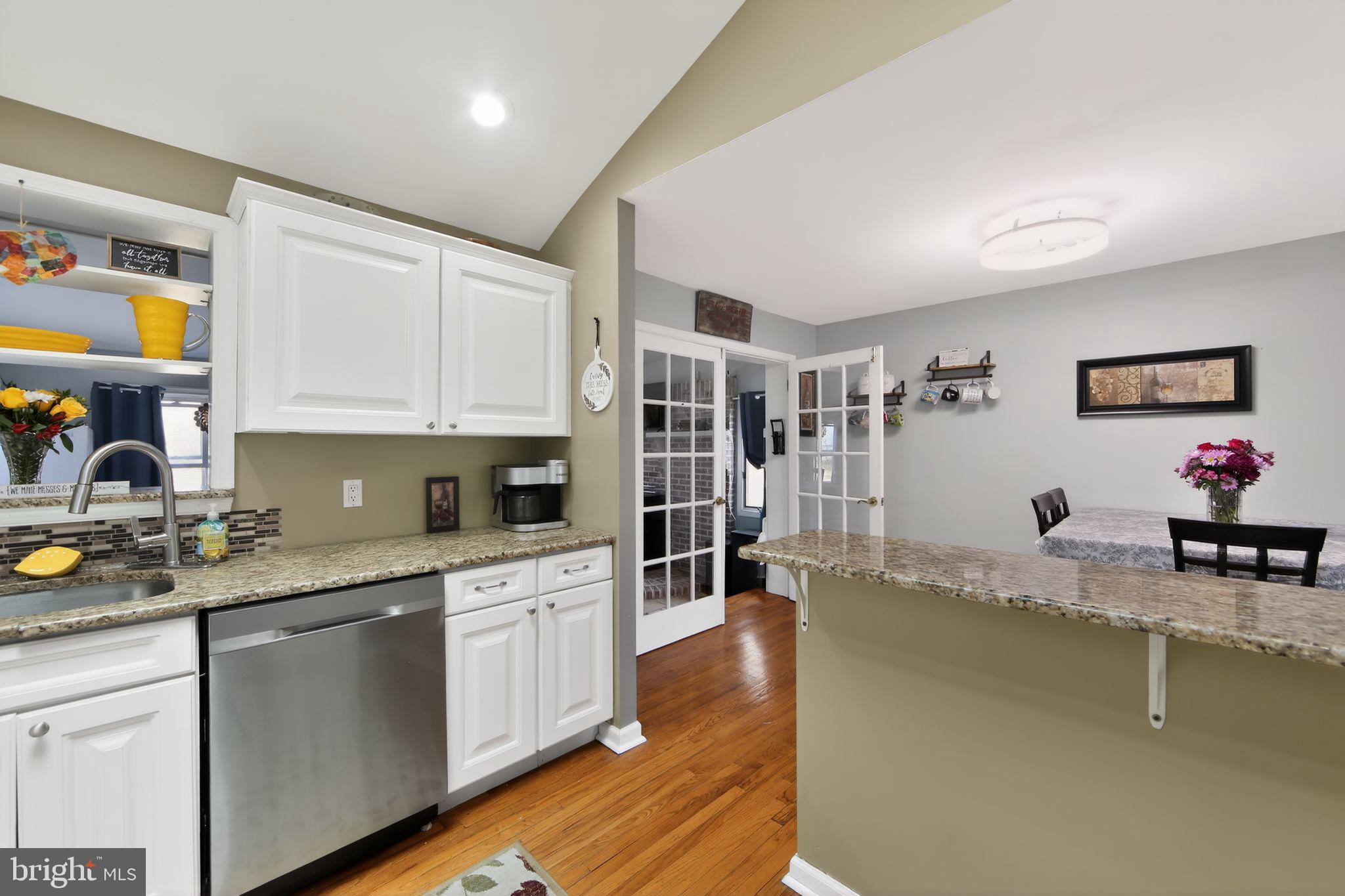 341 Harwicke Road Springfield, PA 19064 - Photo 15 of 36