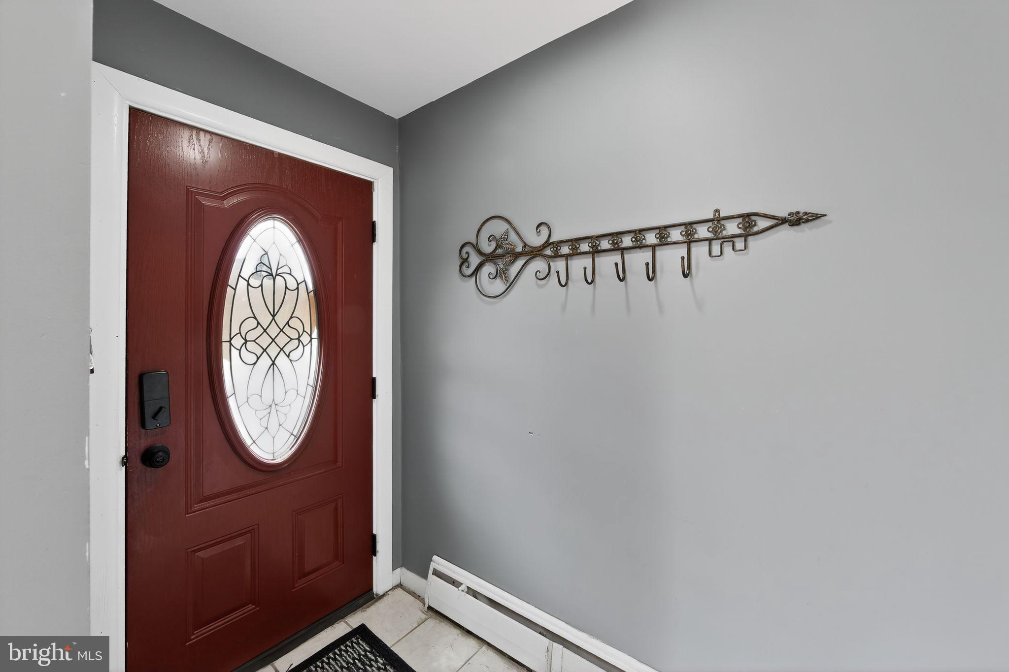 341 Harwicke Road Springfield, PA 19064 - Photo 8 of 36 Entry