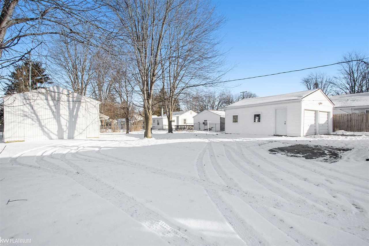 34725 Pratt Road Memphis, MI 48041 - Photo 4 of 18