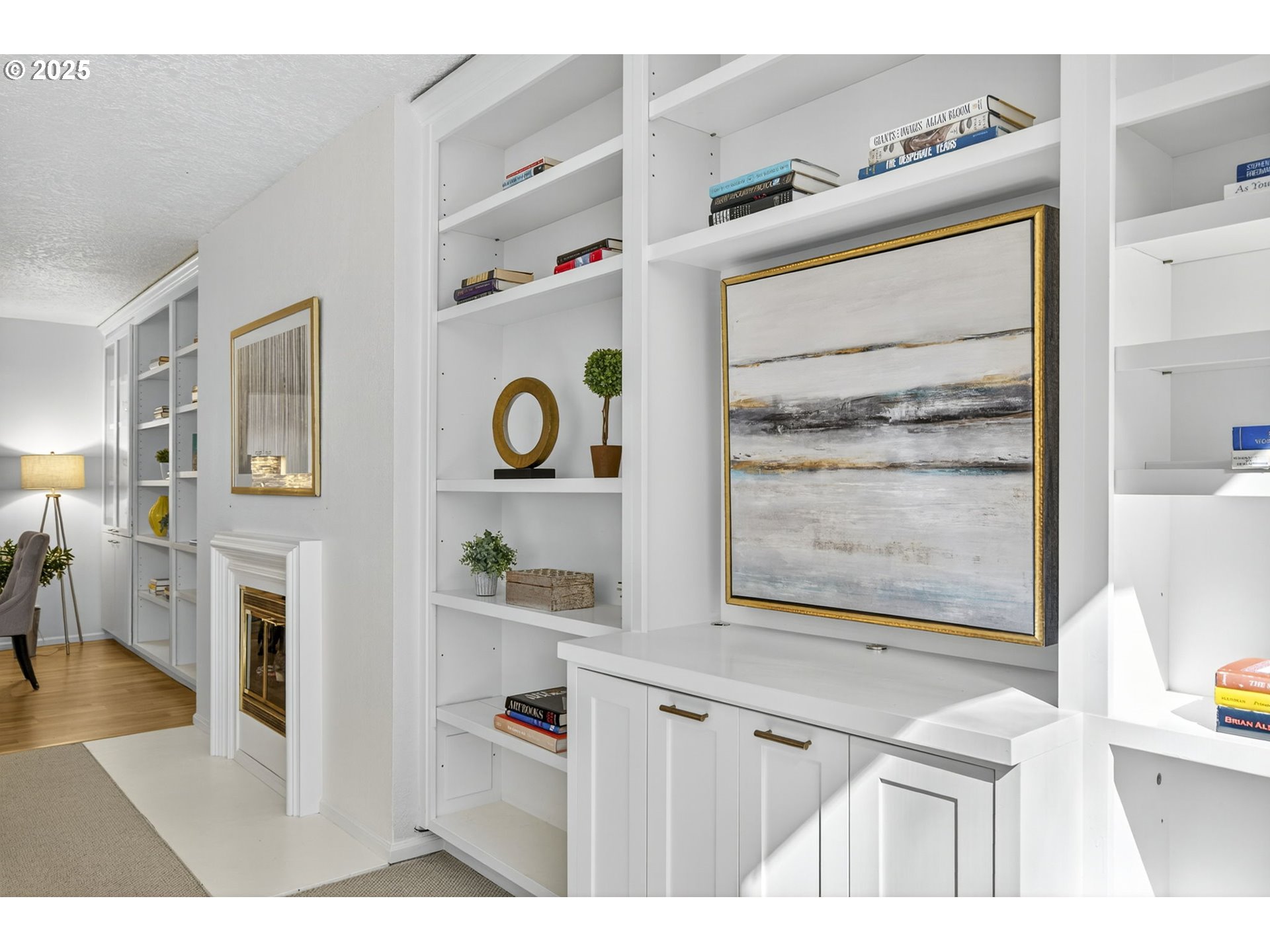 2309 Southwest 1st Avenue, Unit G41 Portland, OR 97201 - Photo 18 of 44 a living room with furniture and a window
