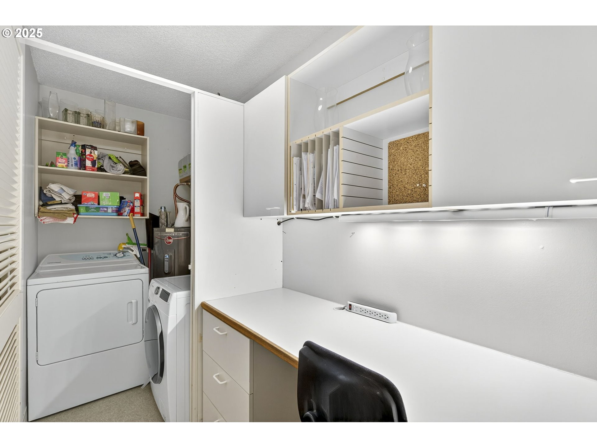 2309 Southwest 1st Avenue, Unit G41 Portland, OR 97201 - Photo 34 of 44 a utility room with dryer and washer