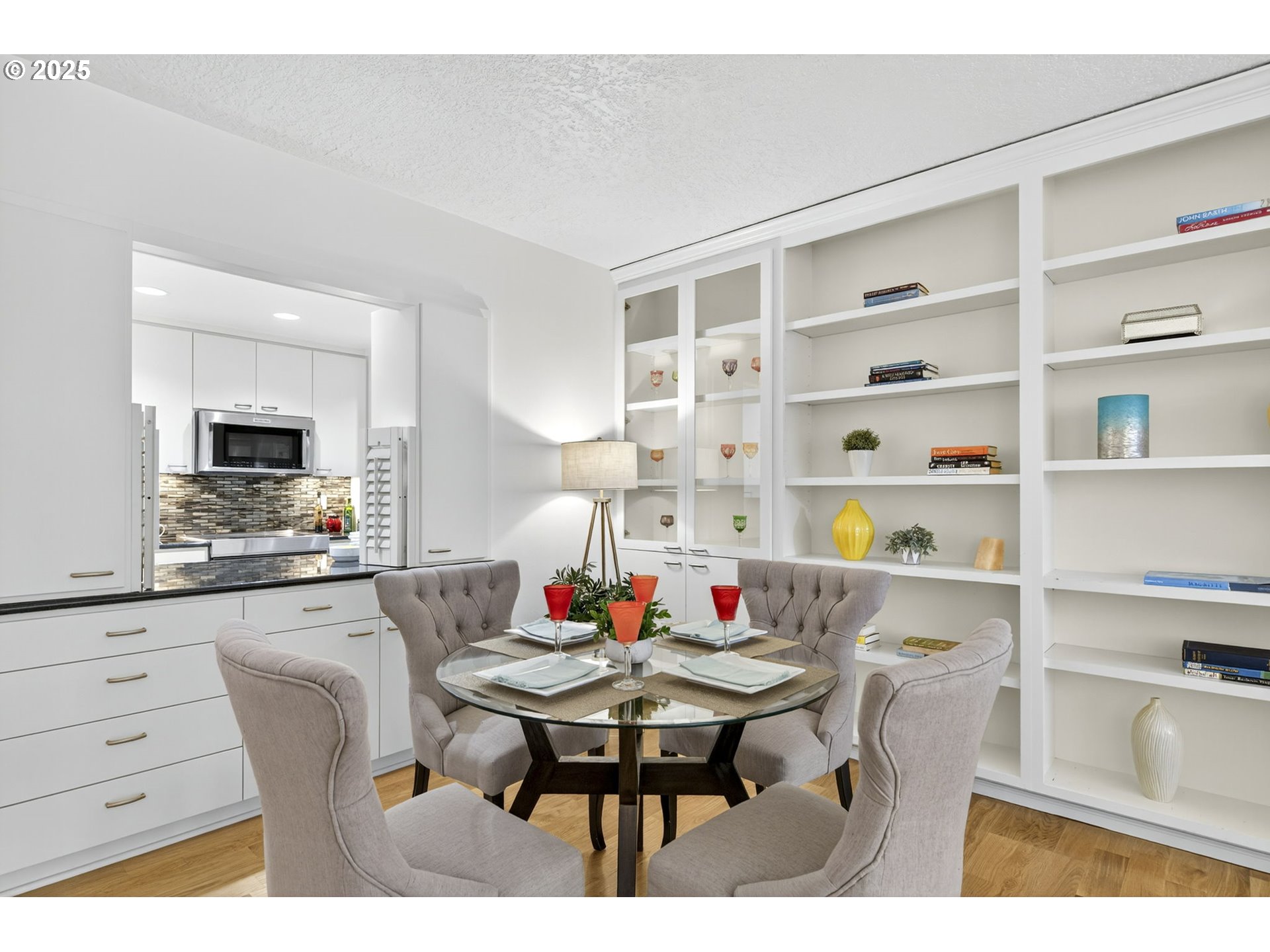 2309 Southwest 1st Avenue, Unit G41 Portland, OR 97201 - Photo 8 of 44 a view of a dining room with furniture