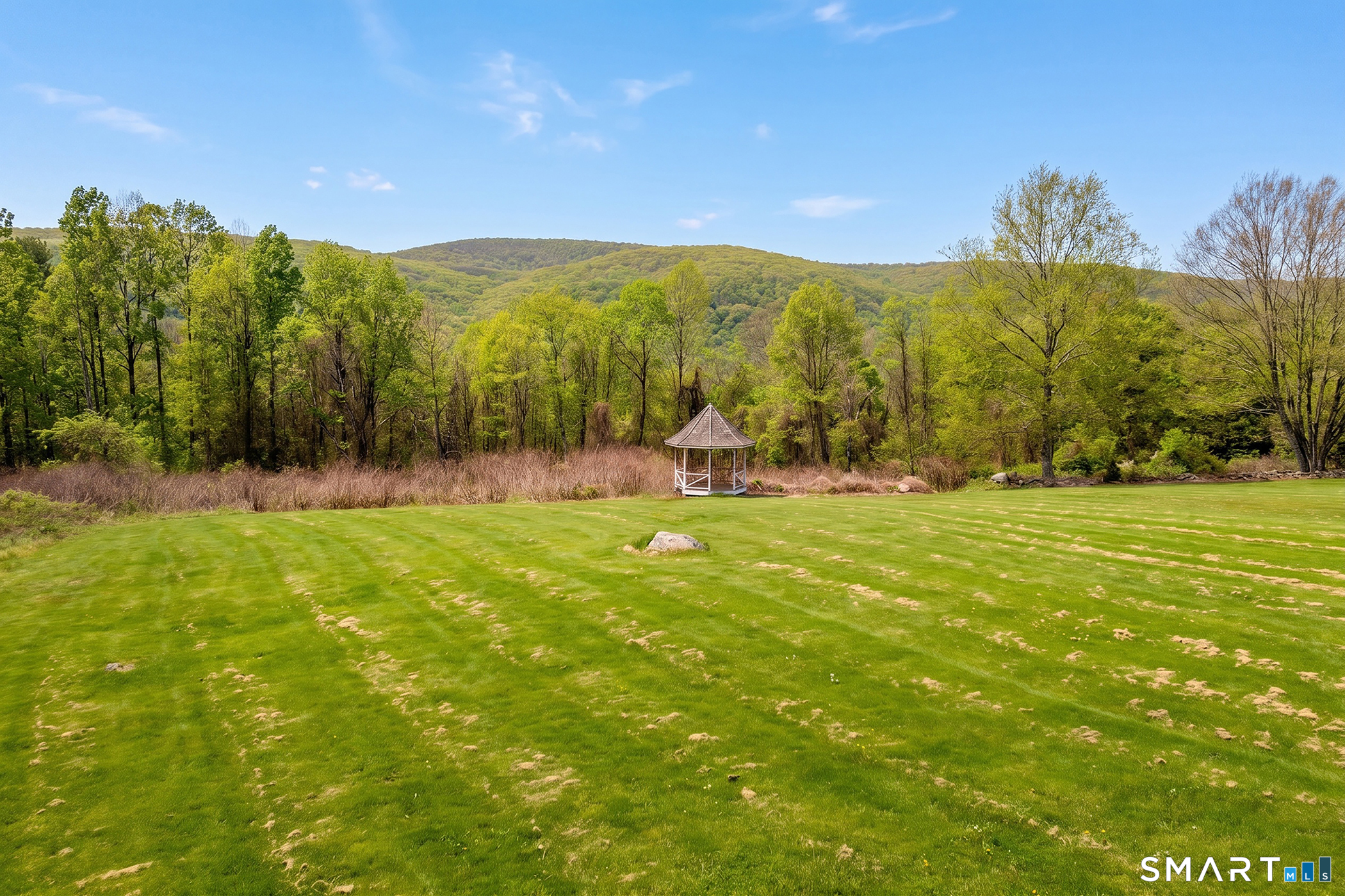 262 Kent Cornwall Road Kent, CT 06757 - Photo 3 of 17 a view of outdoor space with mountain view