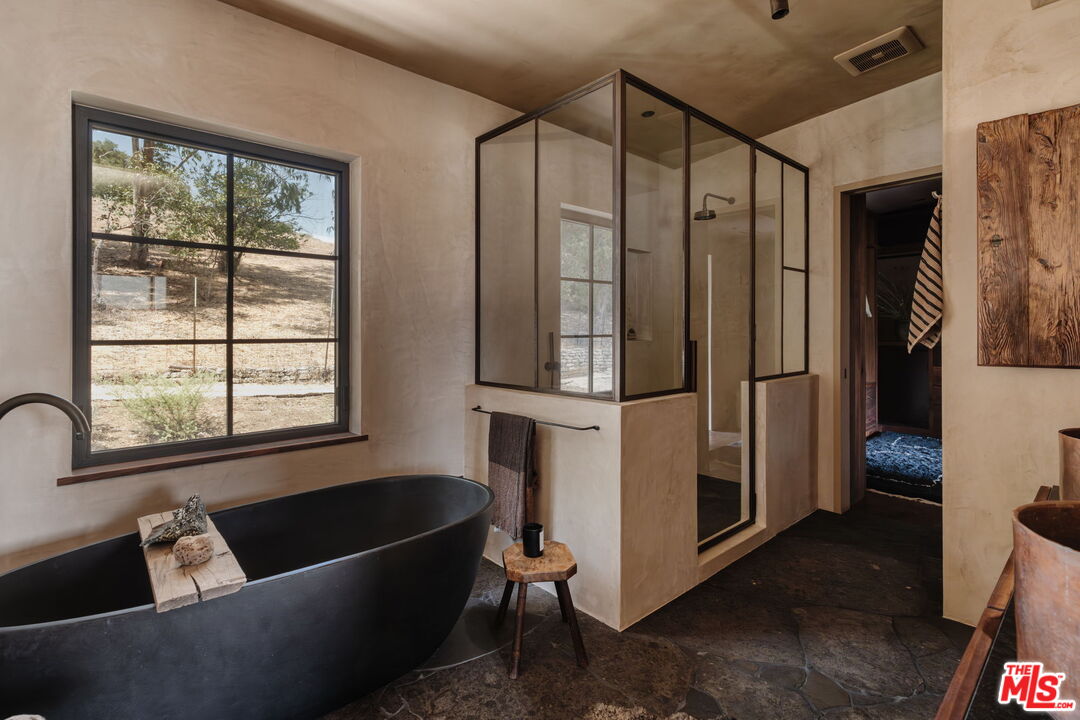 225 Powderhorn Ranch Road Topanga, CA 90290 - Photo 32 of 65