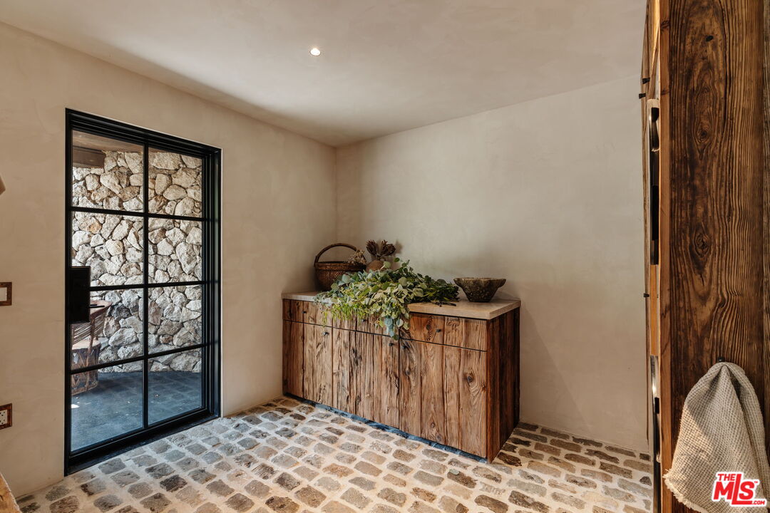 225 Powderhorn Ranch Road Topanga, CA 90290 - Photo 59 of 65