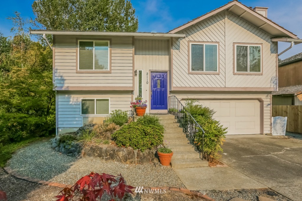 2110 Wells Court South Renton, WA 98055 - Photo 1 of 23
