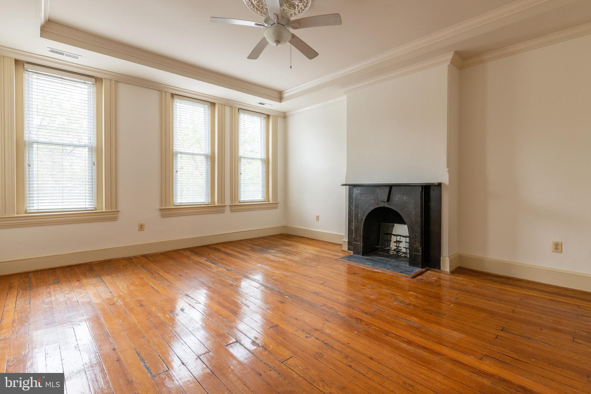 1303 Q Street Northwest Washington, DC 20009 - Photo 15 of 37