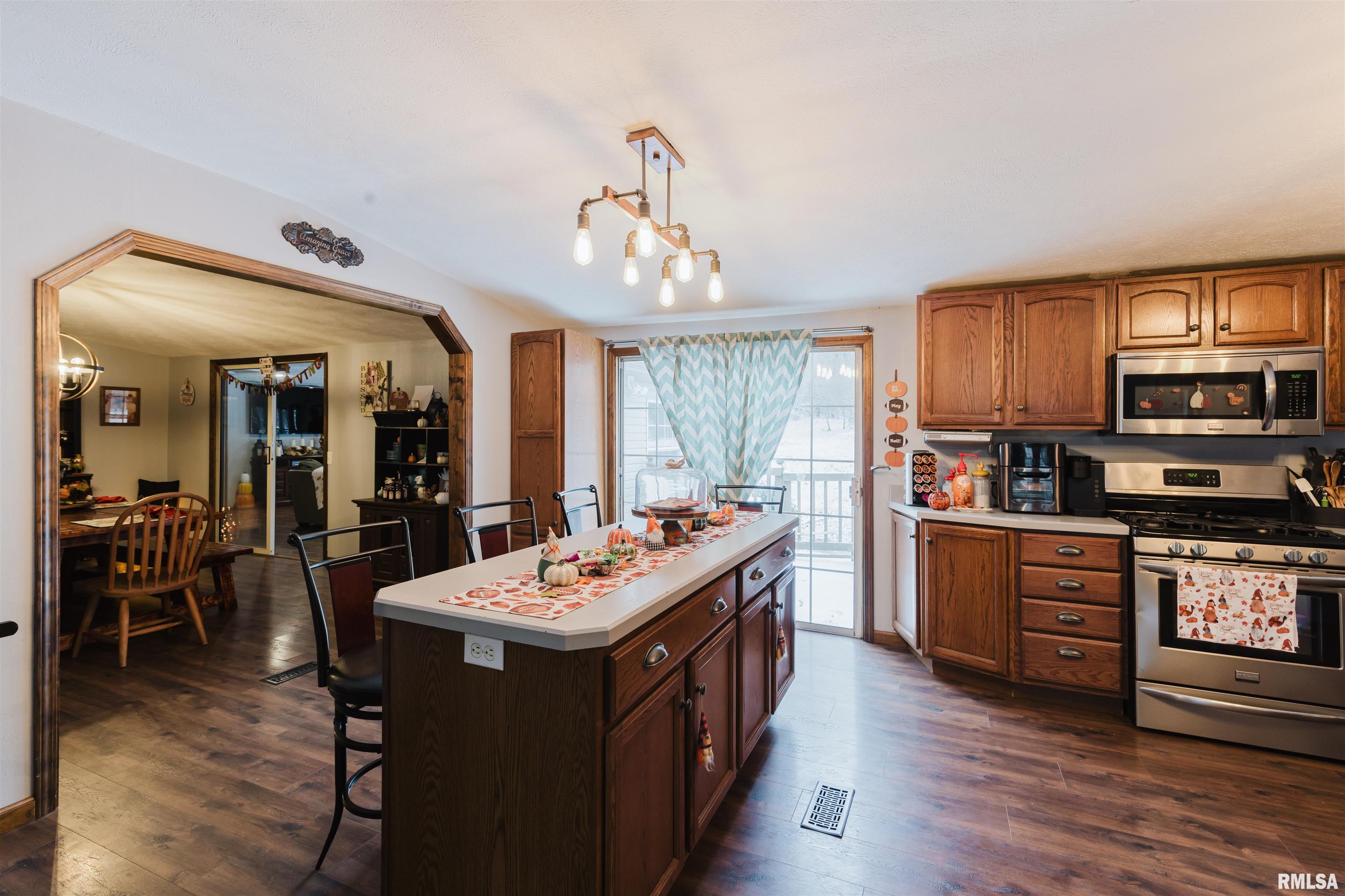 16995 Malone Road Thompsonville, IL 62890 - Photo 8 of 43