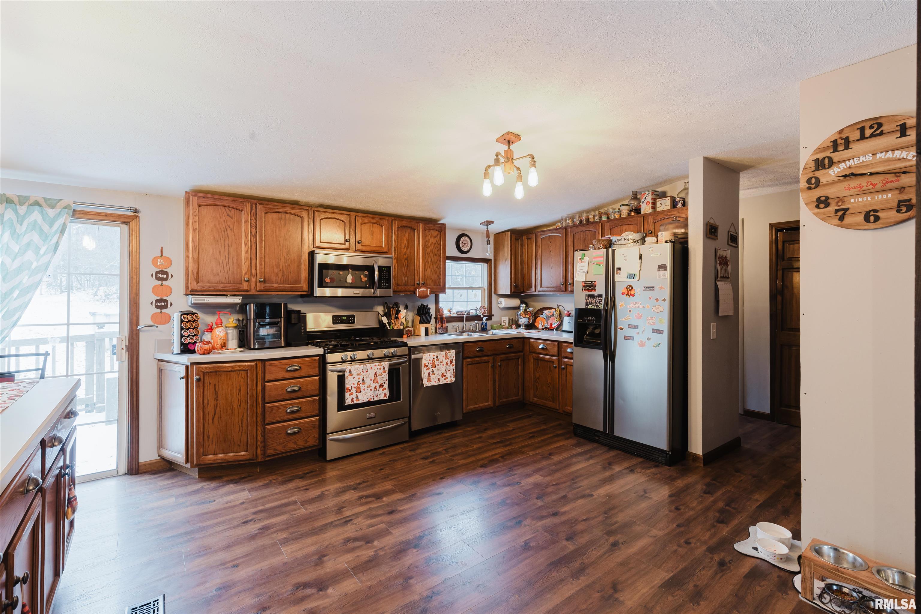 16995 Malone Road Thompsonville, IL 62890 - Photo 10 of 43