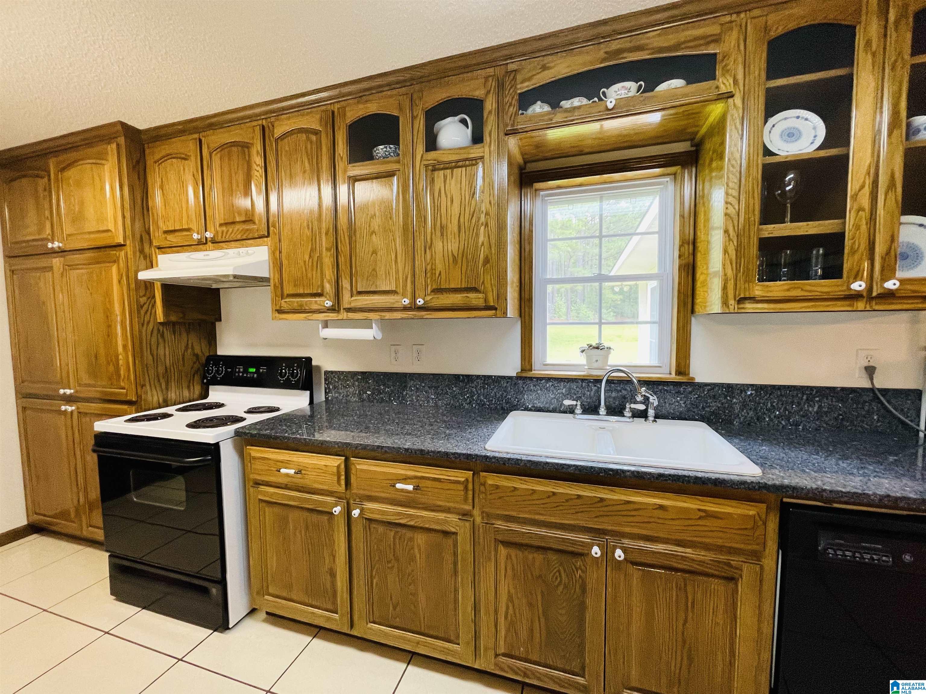 624 Sexton Road Fayette, AL 35555 - Photo 17 of 50