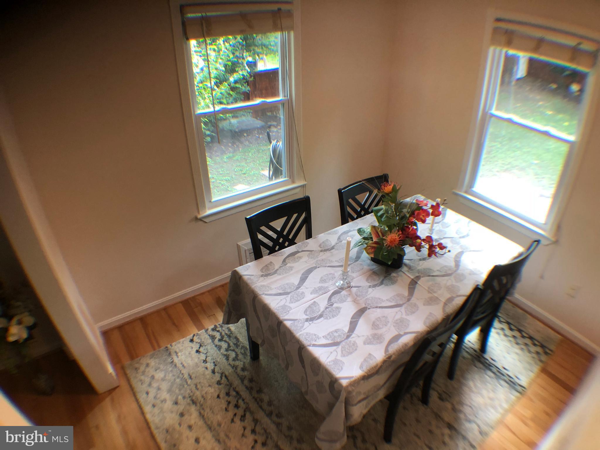 5933 Williamsburg Road Alexandria, VA 22303 - Photo 12 of 30 Dining Room