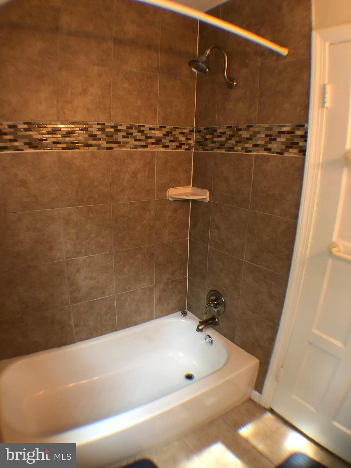 5933 Williamsburg Road Alexandria, VA 22303 - Photo 19 of 30 Bath