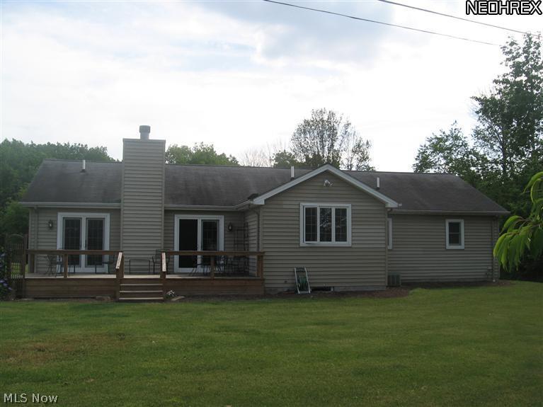 11261 Beard Road New Springfield, OH 44443 - Photo 3 of 16