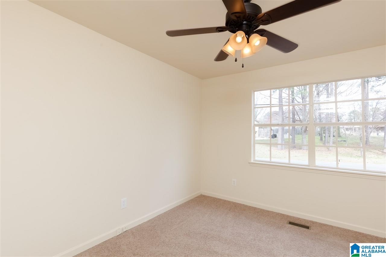 1313 8th Place Pleasant Grove, AL 35127 - Photo 5 of 23