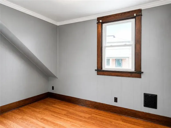 $170,000 | 416 10th Avenue, New Brighton, PA 15066