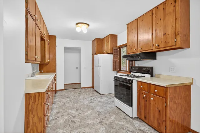 $289,999 | 617 Broadway Street, Carver, MN 55315