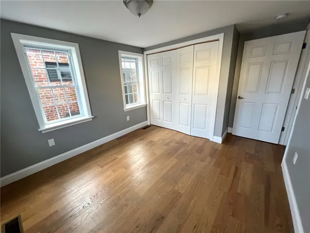 $2,900 | 5 Church Street, Unit 1, East Greenwich, RI 02818