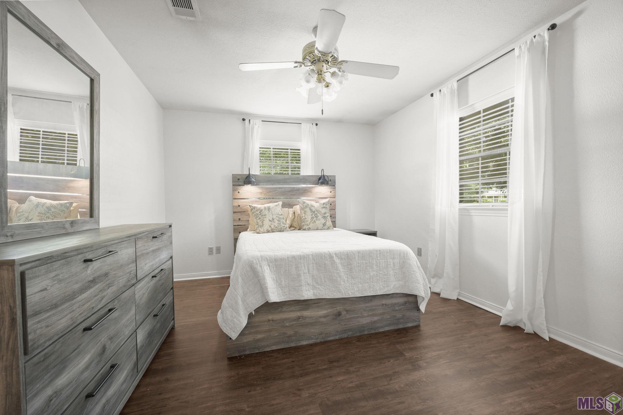 1369 Crescent Drive Baton Rouge, LA 70806 - Photo 16 of 23