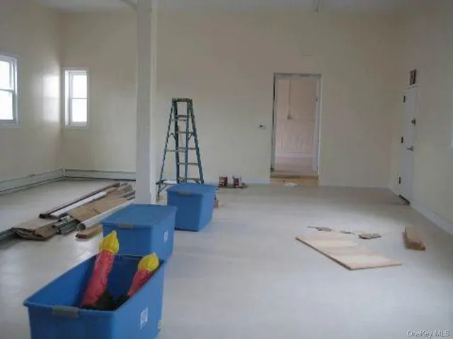 $1,400,000 | 92-16 95th Avenue | Ozone Park