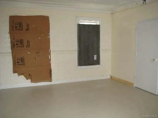 $1,400,000 | 92-16 95th Avenue | Ozone Park