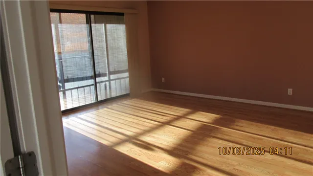 $2,000 | 650 East Greenwich Avenue, Unit 303, West Warwick, RI 02893