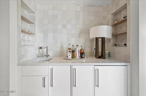 $1,875,000 | 4843 North 72nd Way, Scottsdale, AZ 85251