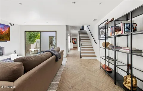 $1,875,000 | 4843 North 72nd Way, Scottsdale, AZ 85251