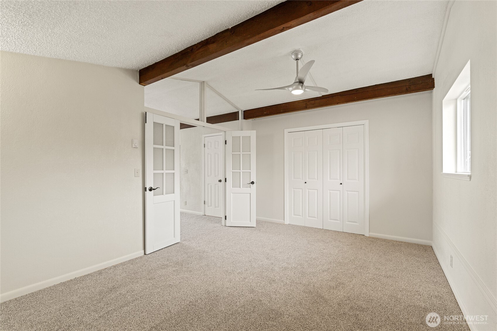 314 West 3rd Street Omak, WA 98841 - Photo 17 of 28 a view of an empty room