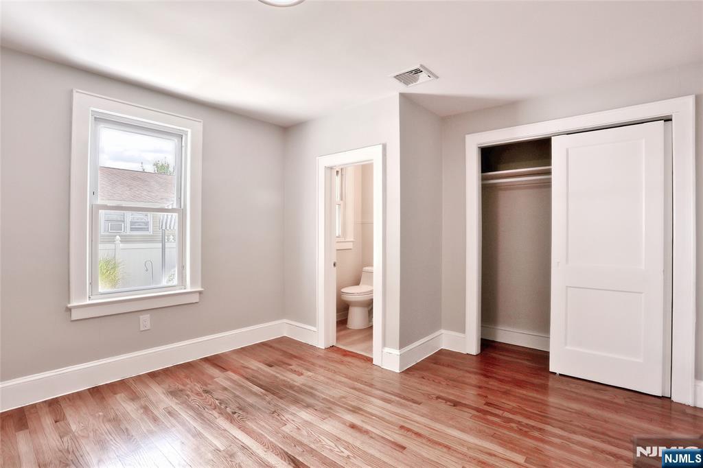 7-29 Cedar Street Fair Lawn, NJ 07410 - Photo 17 of 46