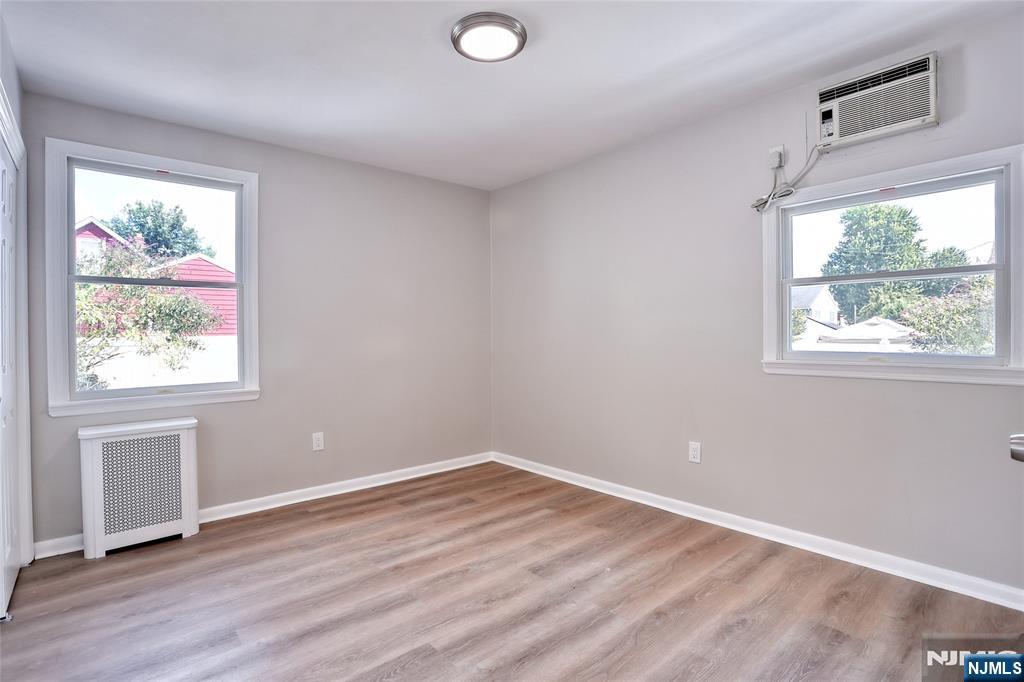 7-29 Cedar Street Fair Lawn, NJ 07410 - Photo 20 of 46