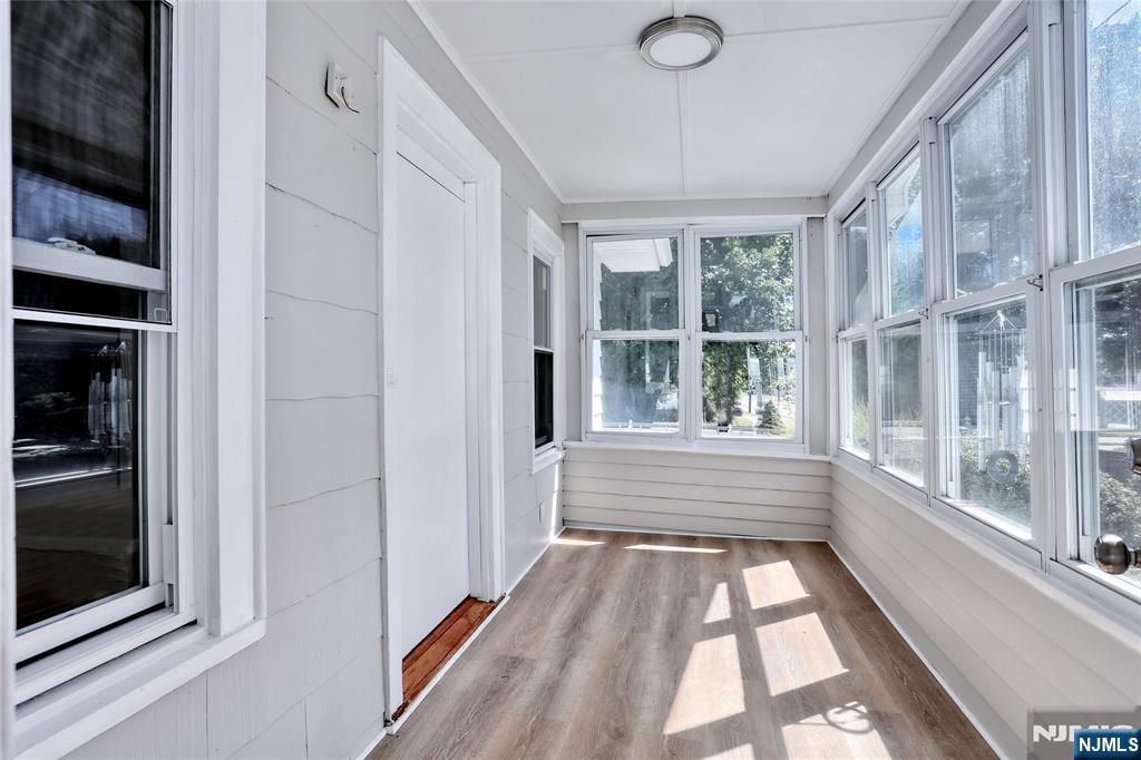 7-29 Cedar Street Fair Lawn, NJ 07410 - Photo 5 of 46