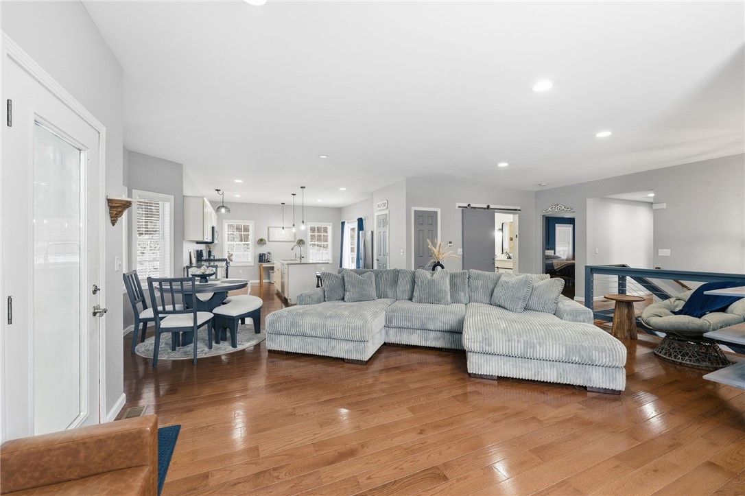 28 Cardinal Drive Killingly, CT 06241 - Photo 18 of 41