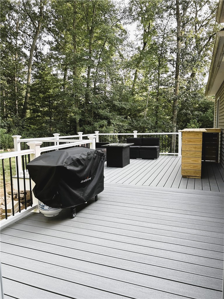 28 Cardinal Drive Killingly, CT 06241 - Photo 10 of 41