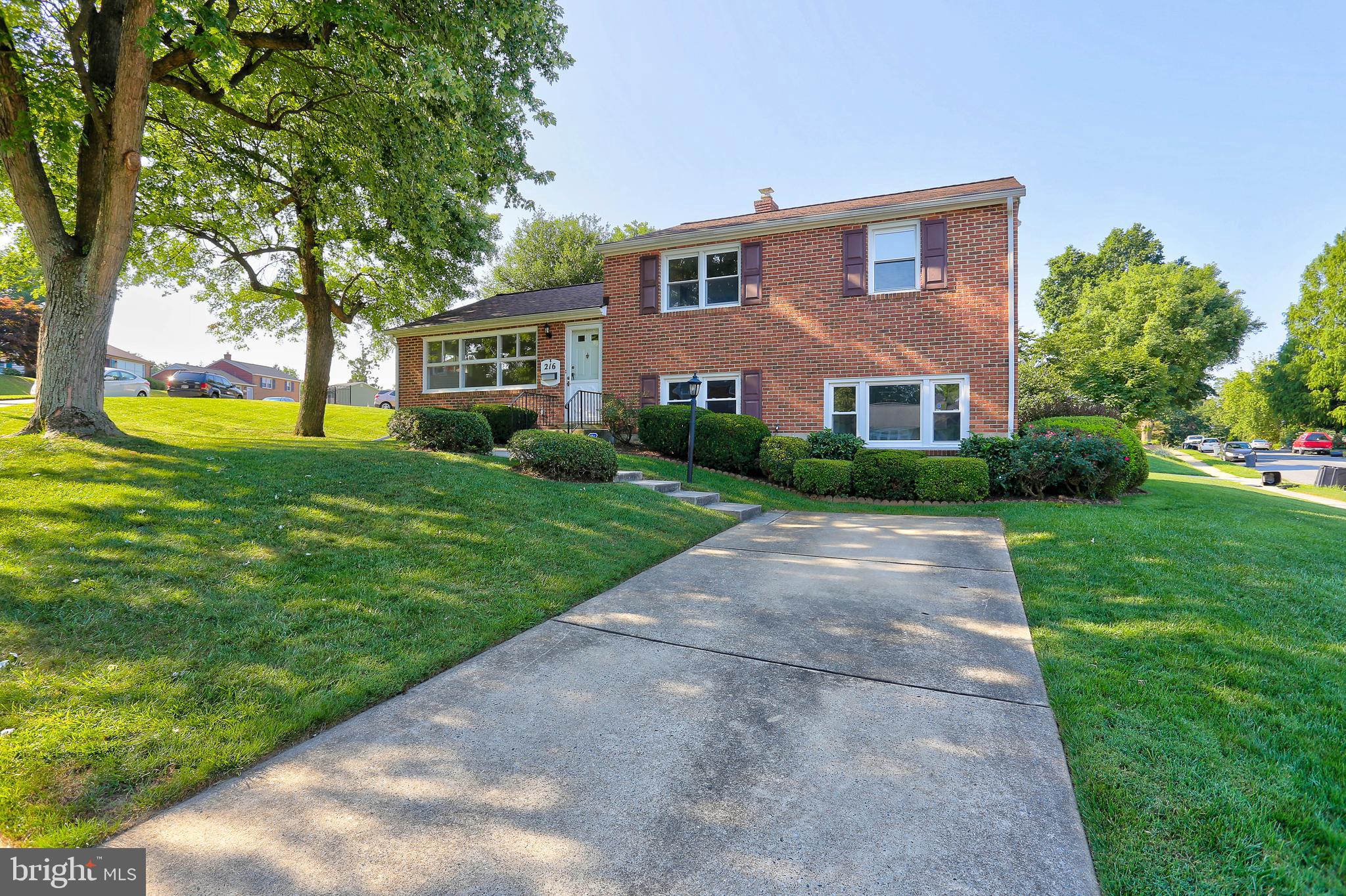 216 Rollingfield Road Catonsville, MD 21228 - Photo 1 of 37 Exterior Front