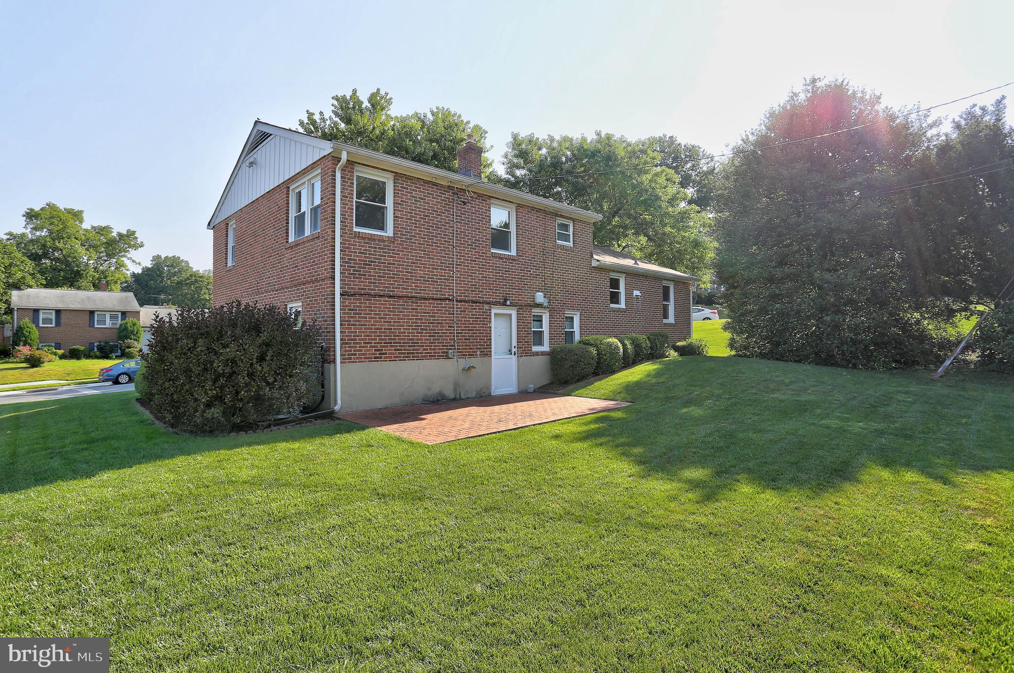 216 Rollingfield Road Catonsville, MD 21228 - Photo 34 of 37 Exterior Back/Side